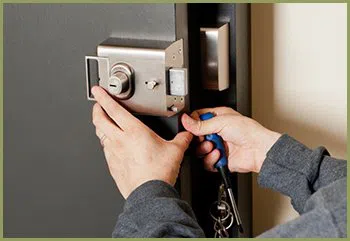 Anchor Locksmith Store Huntington Beach, CA 714-824-4168 - change-locks-ervice